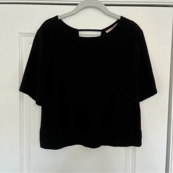 Forever 21 | Backless Top - Picture 1 of 5